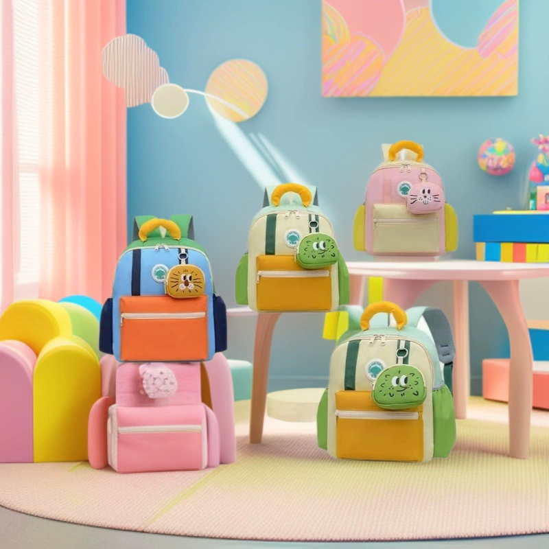 Модные рюкзаки для детского сада больших, средних и малых размеров, стильные легкие школьные сумки из нейлона, универсальные сумки для мальчиков, милый дизайн.