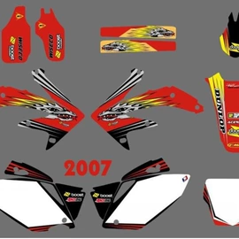 沙滩车;摩托车配附件