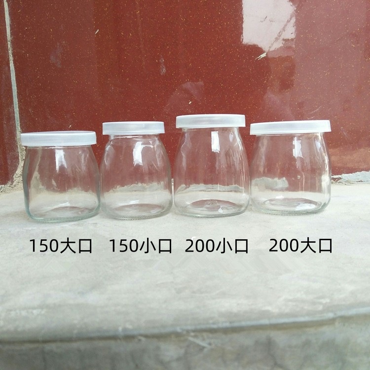 4668866154_1232560551