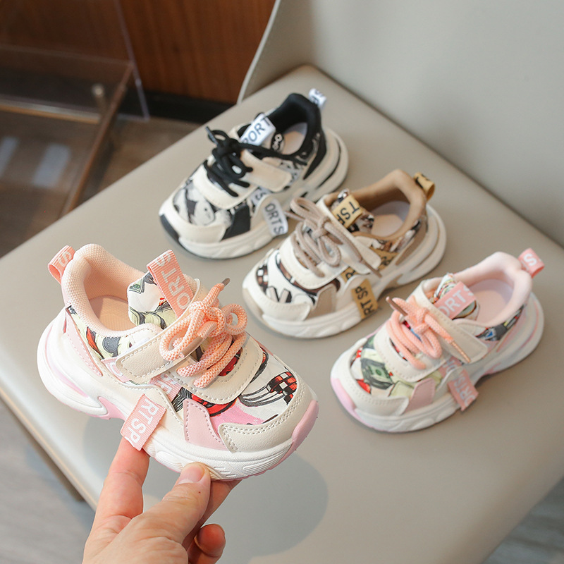Un pedazo de zapatos deportivos para niños coreanos zapatos de cuero impermeables zapatos de papá para niños, zapatos de corrida para niños