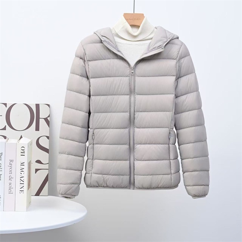 跨境2025秋冬新款轻薄款羽绒服女短款连帽白鸭绒修身大码轻便外套|undefined