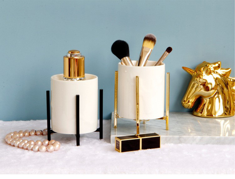 11805853211_1164833559_01