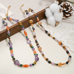 ��Ȼʯ���Sˮ���ϳ�ɫ�͹�С���p�ݸ��L�й��F�����l����������