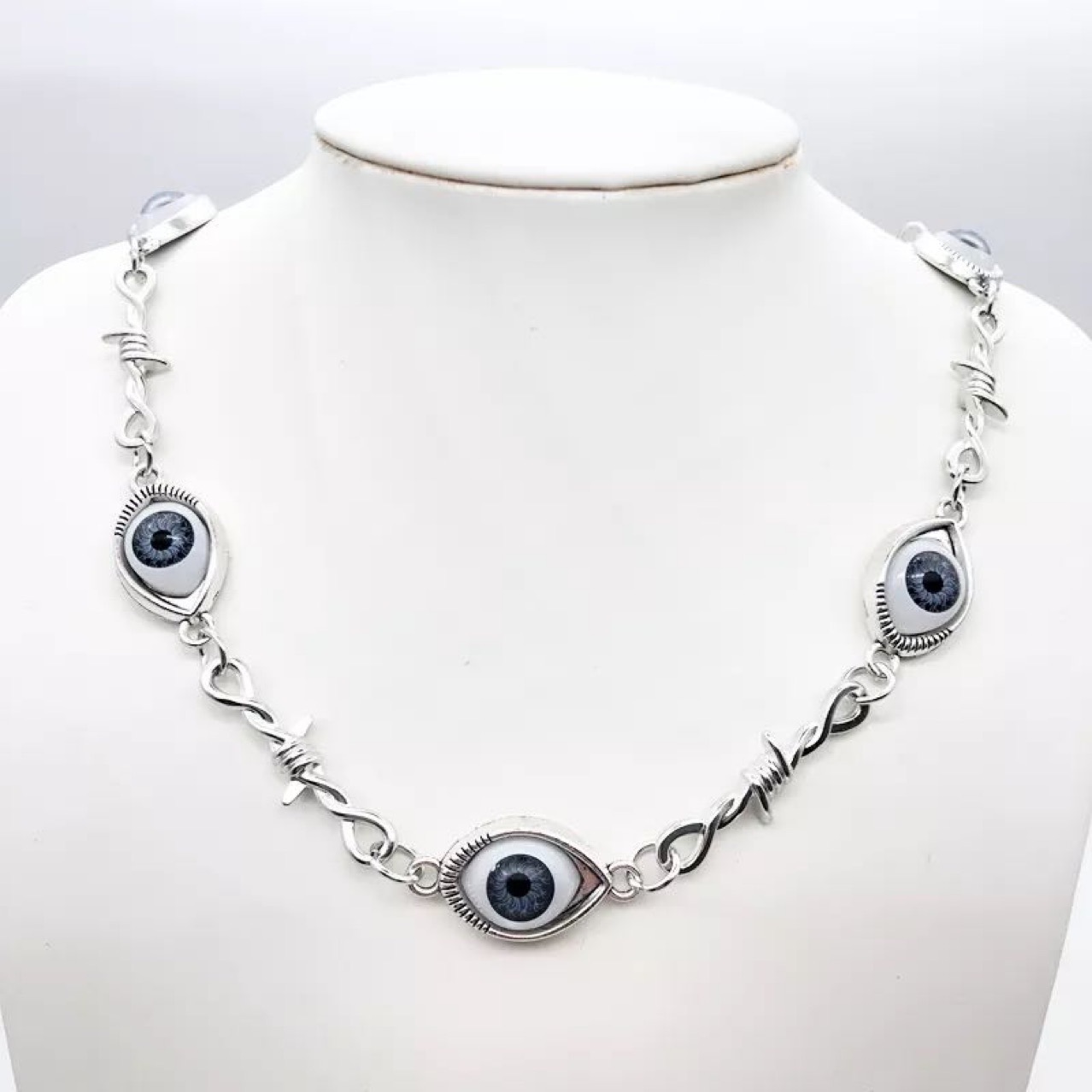 Modern Style Eye Alloy Halloween Women's Men's Necklace display picture 2