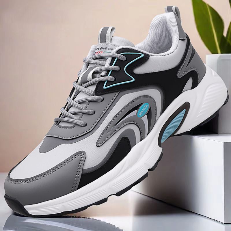 新款男鞋防滑轻便秋季百搭皮面休闲透气跑步减震运动鞋休闲鞋软底