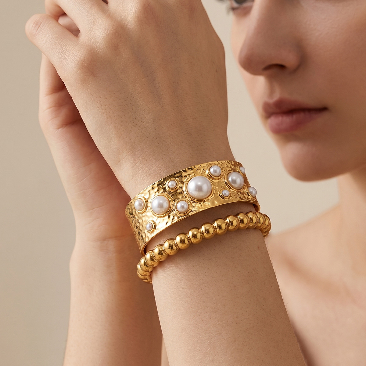 Alta Europa y los Estados Unidos de acero inoxidable diamante brazalete estrella de alto nivel nicho de acero titanio imitación de anillo de perla joyería