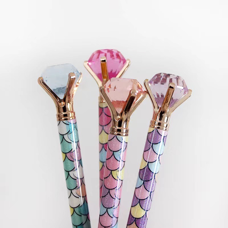 Pluma creativa del agua de la impresión del diamante al por mayor transfronteriza en la acción pluma grande linda del gel del negro 0,5mm del fishtail del diamante