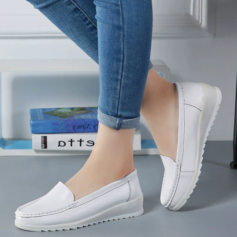 Трансграничные женские туфли медсестры на мягкой подошве, дышащие, против запаха, без смешивания ног, увеличенные нескользящие, средние каблуки, полая толстая подошва для медицинских работников.