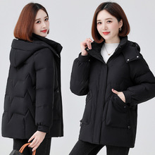 专柜防寒羽绒服女短款2025冬时尚修身显瘦气质女装保暖白鸭绒外套