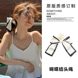 耳环;项链;手链