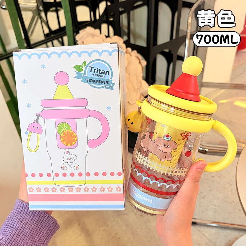 Nuevo tipo de gran capacidad de dibujos animados de plástico taza de hielo para niñas in oficina de paja de taza de hielo para estudiantes