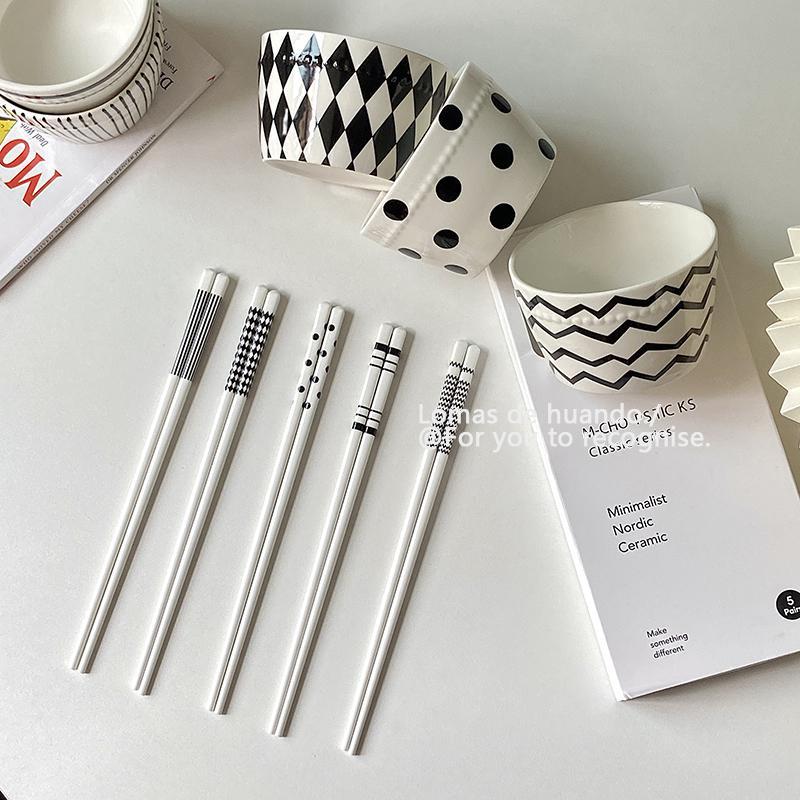 세라믹 젓가락 세트 선물 상자의 햅번 스타일 고급 고급 고급 항균 습기 방지 곰팡이 방지 가정용 식기
