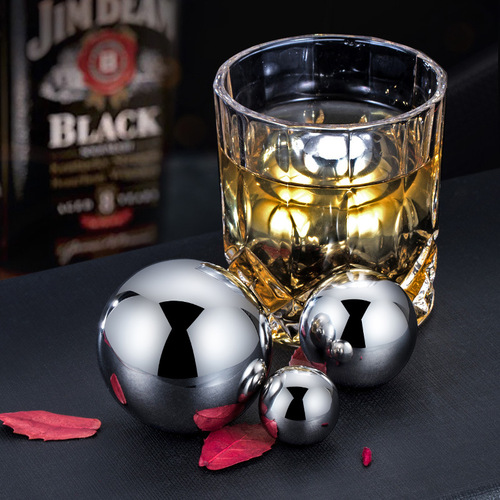 Beauty Icing Ball Stainless Steel Ice Cubes Cold Compress Frozen to Shrink Pores Massage Ball Wholesale from Source Factory