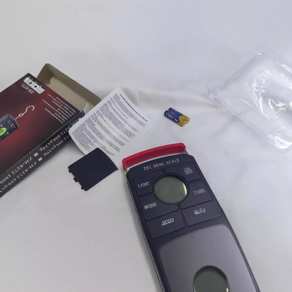 Escala de mano portátil doméstica escala electrónica portátil mini escala expreso escala de pesca escala de equipaje 100kg / 10g 2024