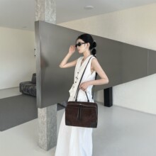 �_��ͬ��Amazona180��������İ�2026��ɫСţƤ��朆μ�б���Ů