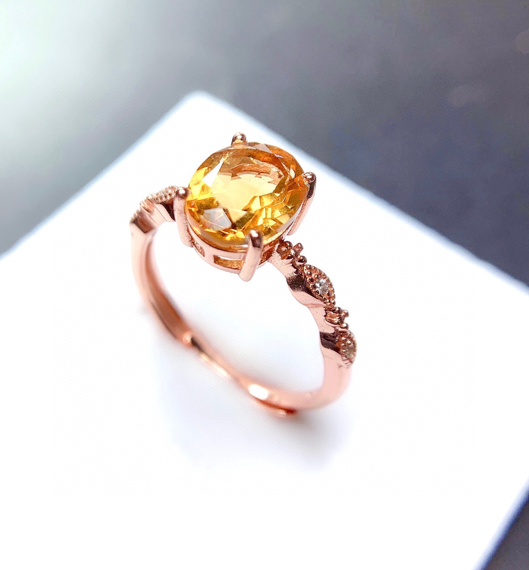 Fashion Oval Copper Rings Inlay Artificial Gemstones Copper Rings