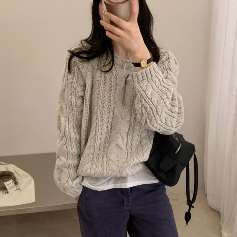 Korean-style casual thick knit sweater for women, autumn/winter new collection, preppy style, retro cable-knit top Korean-style casual thick knit sweater for women, autumn/winter new collection, preppy style, retro cable-knit top