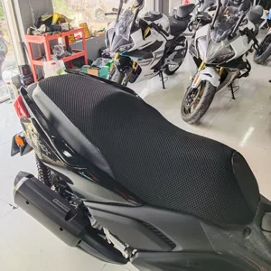 Yamaha Xmax300 oturacaq üzlüyü, tor örtük, dəri, 3D petek, günəşlik, nəfəs alan