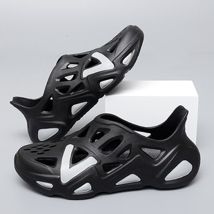 2024 cross-border Men's Amazon independent station AliExpress outdoor travel delivery wholesale hole shoes beach sandals