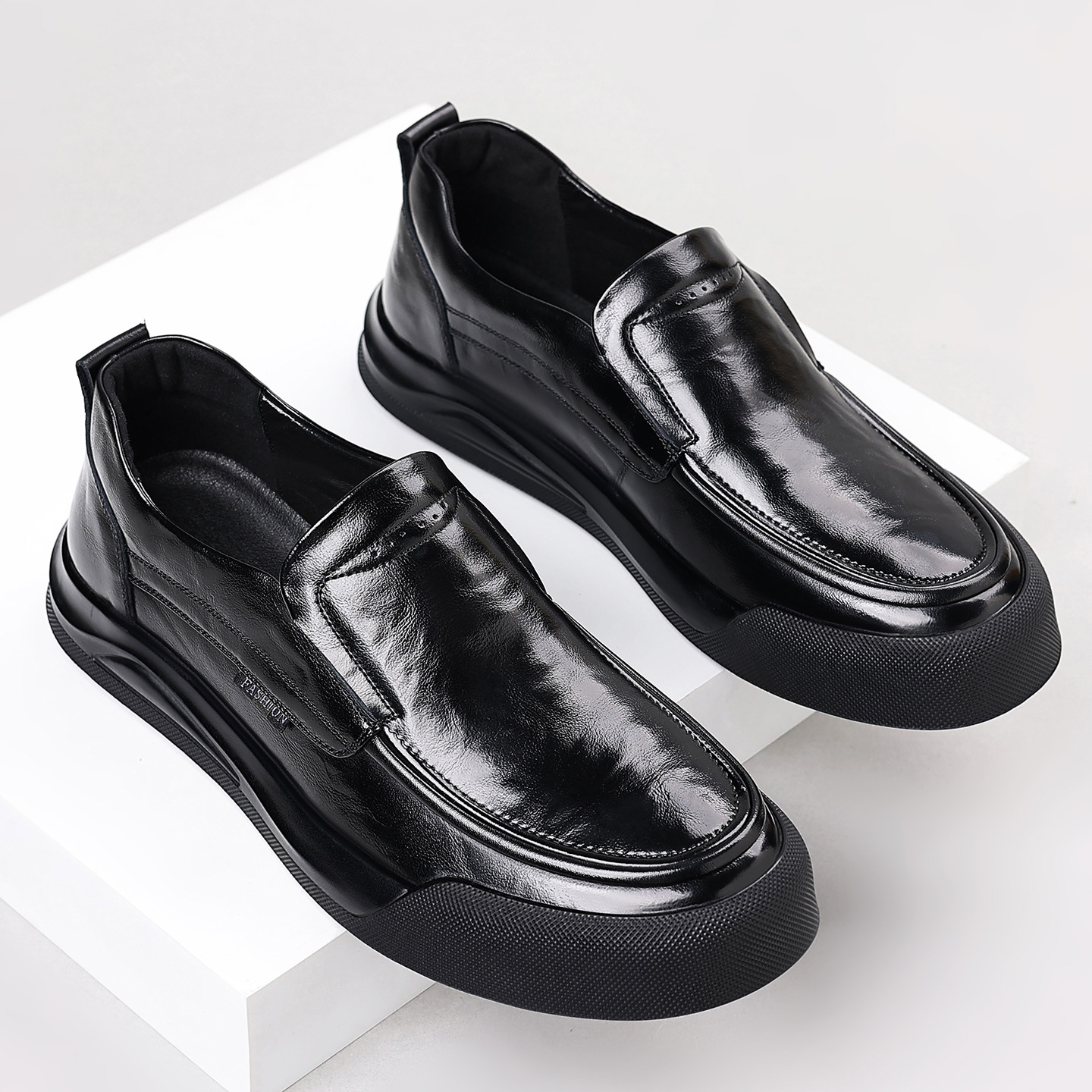 Men's Leather Slip-On Shoes, Spring New Style, Thick-Soled Business Non-Slip Genuine Leather Slip-On Casual Shoes, Men's Wenzhou Shoes