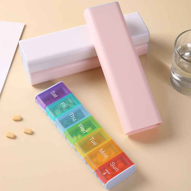 The New Push-Type Medicine Box Is Divided into Seven Days and Can Be Packed for One Week. Portable Large-Capacity Vitamin Packaging Box Medicine Storage Box