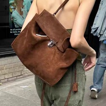 2026��Ʒ�W�tͬ��r�аٴ�ţƤ�i�۰�����С���OӋ�μ�б�������