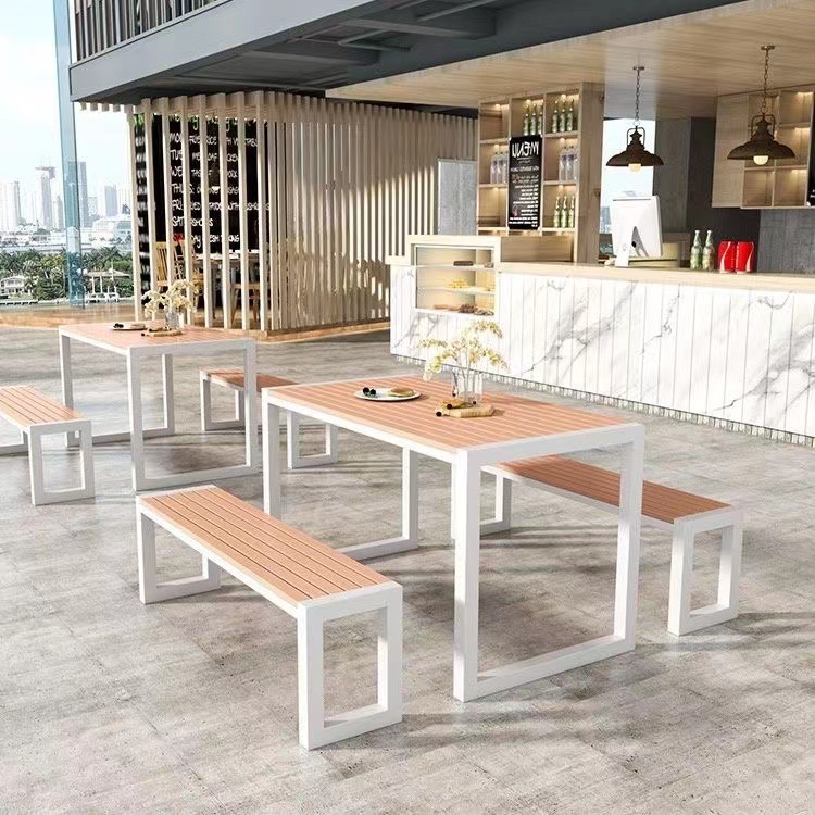 American-style ironwork leisure outdoor courtyard garden cafe milk tea shop outdoor balcony treated wood dining table and chair set