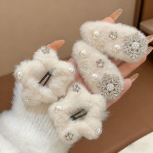 �ﶬë�qѩ��������ǰl�AŮ��߅�����ɐ۷Շ��аl�������A���^�