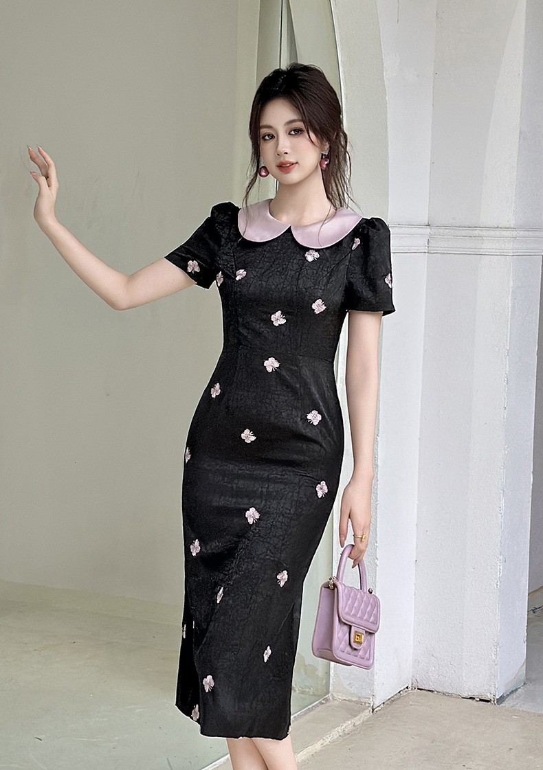 Váy ôm body nữ kiểu Pháp cổ điển mặt búp bê thêu hoa — màu đen chi tiết 8