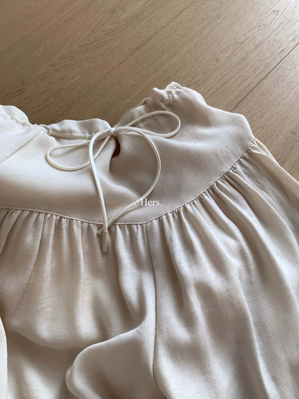 Quần culottes nữ ống rộng cạp cao thiết kế dây rút eo — màu đen, trắng ngà, màu mơ chi tiết 21