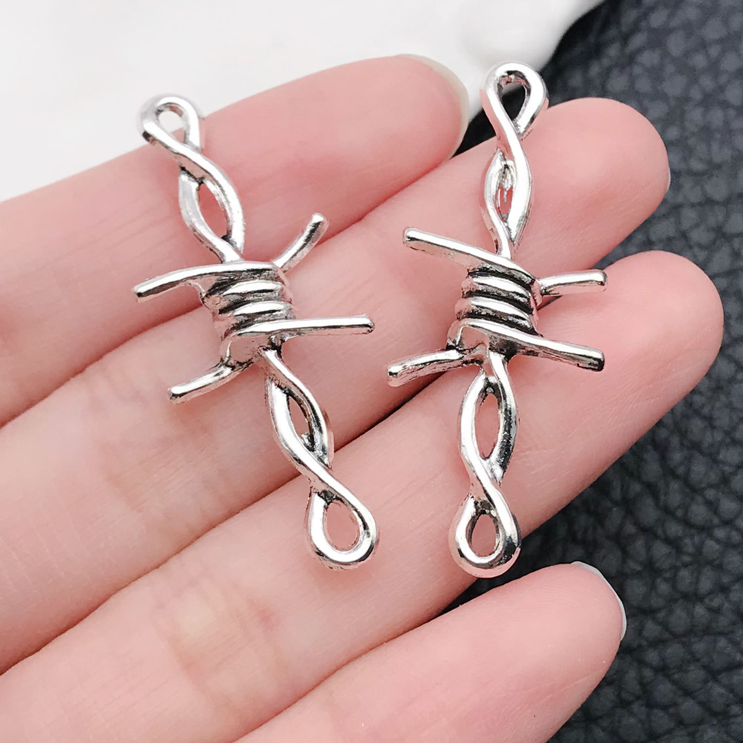 19255-古银梓合金荆棘双吊40x16mm-2.3g.jp