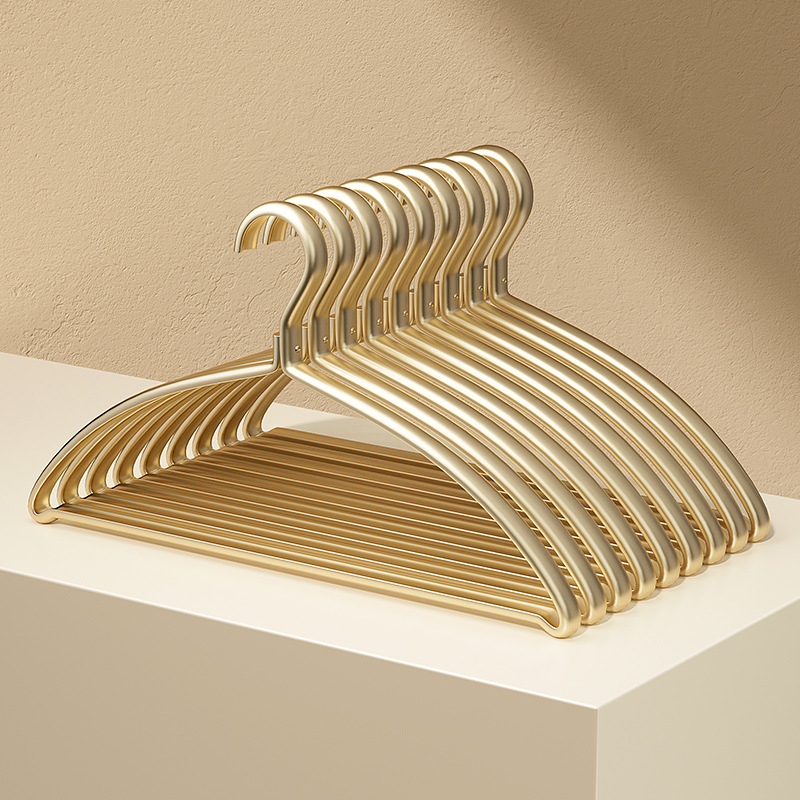 가벼운 럭셔리 골드