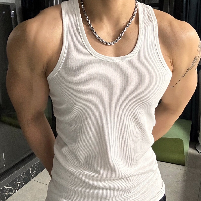 American-Style White Muscle-Showing Vest for Men, Tough-Guy Style Sports Fitness Sleeveless T-Shirt, High-End Slim-Fit Summer Top American-Style White Muscle-Showing Vest for Men, Tough-Guy Style Sports Fitness Sleeveless T-Shirt, High-End Slim-Fit Summer Top