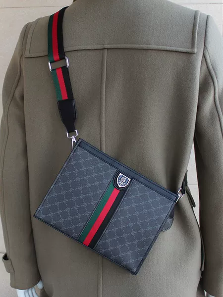 Handbag Men's Crossbody Bag Business Casual Large Capacity Stylish Bag Men's Fashionable Hard Leather Clamp Bag Men's Plaid Bag