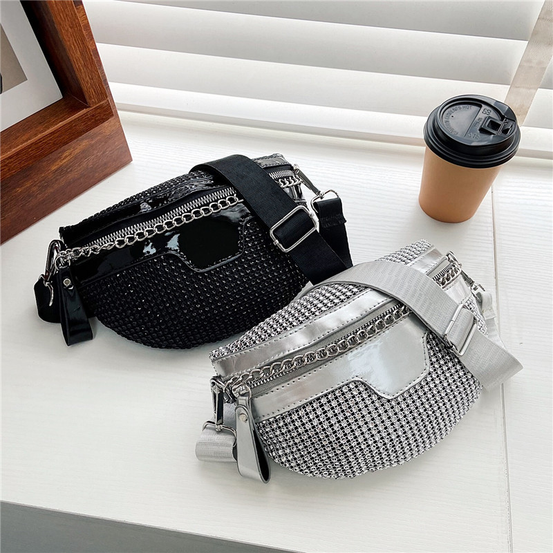 2022 new pattern Solid Light drill zipper Dumplings type Trend Korean Edition Hit color fashion Bag