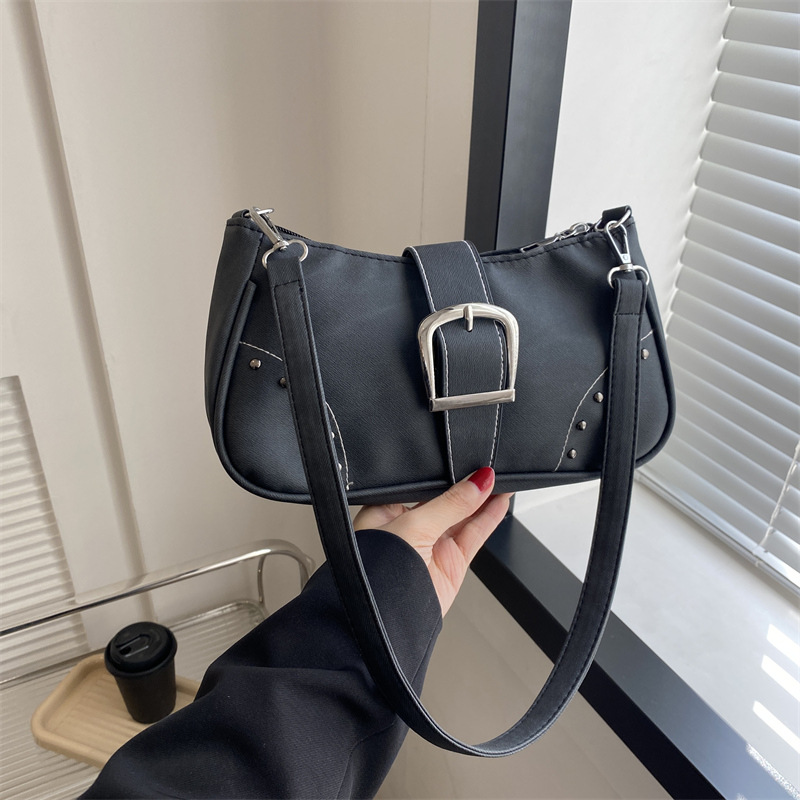 Women's Crossbody Bag, Small Square Bag, 2023 Winter New Retro Single Shoulder Bag, Supports Mixed Wholesale, Small Dumpling Bag