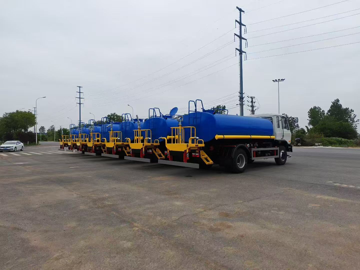 Dongfeng Huashen 12-Ton Export Model Sold by Chengli Special Vehicle Manufacturer, National Vi 12-Cubic-Meter Fog Cannon Greenery Sprinkler Truck