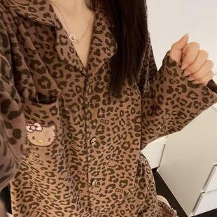 �n��r�б��yKitty؈˯��Ů�ﶬ����ů�Ӻ�½q���b����Ů�Ҿӷ�