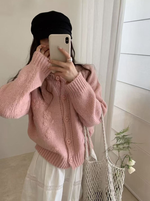 木四马海毛手工绣花针织衫女温柔风开衫秋冬女装韩系刺绣外套6536|undefined