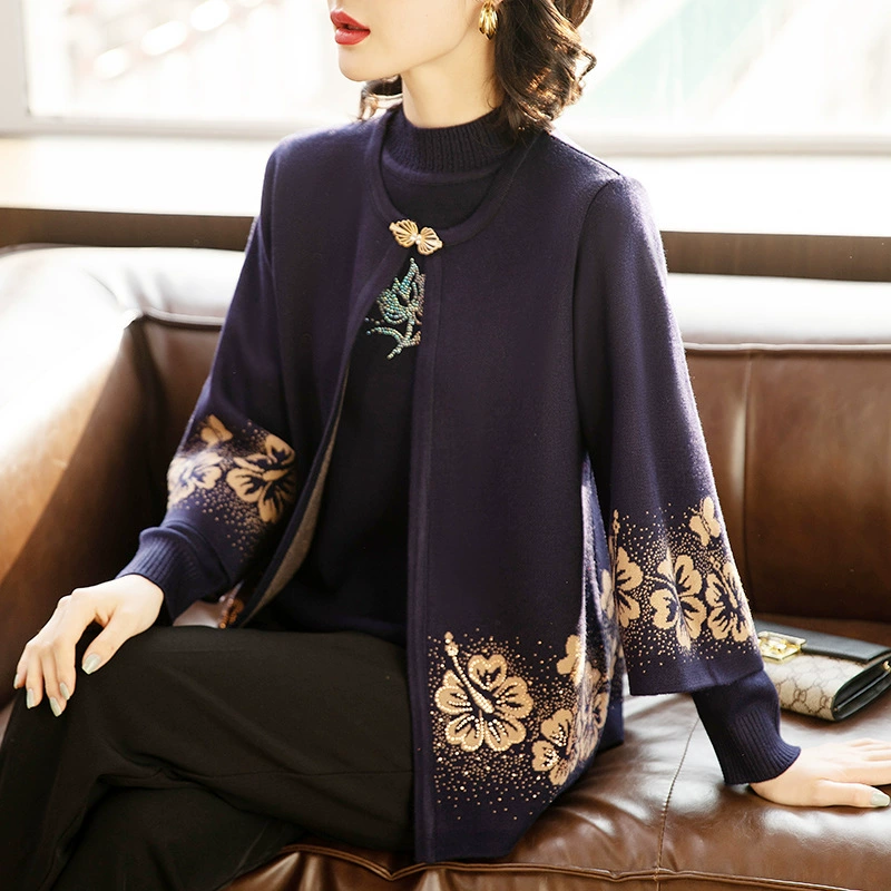 Вязаный кардиган-пальто для мамы средних лет, новинка 2023 года, Женская Осенняя куртка с длинными рукавами для 50 лет, костюм-двойка