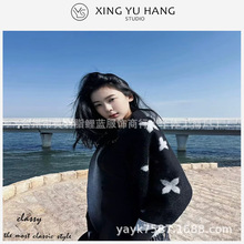 欧美大牌高级感字母羊绒披肩明星网红同款秋冬高级感老花羊绒围巾