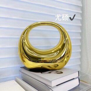 Niche design acrylic golden box bag banquet candy color goose egg cloud shell hand messenger bag for women