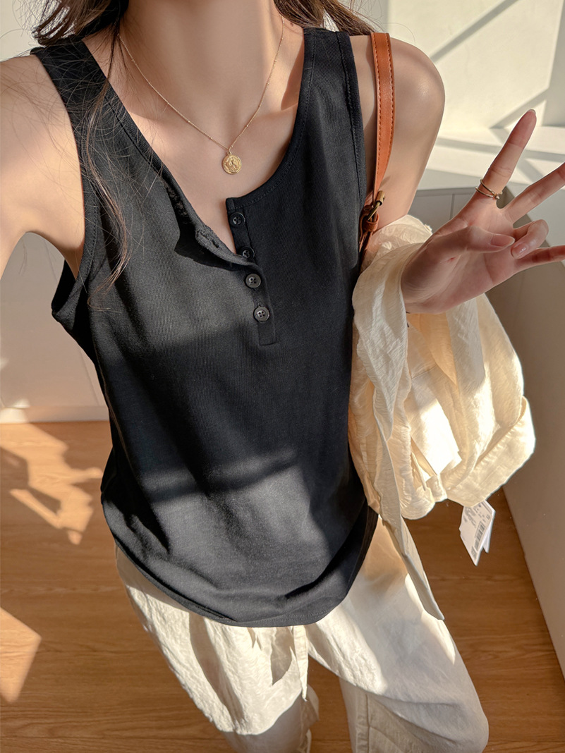 Casual Loose Fit Versatile Basic Tank Top for Women, Sleeveless Camisole That Can Be Worn Outside, Button-Up Top
