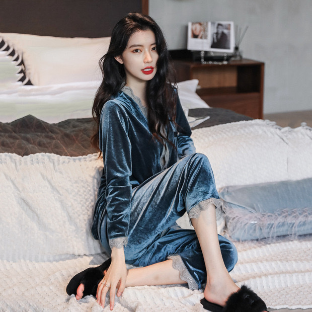 2023 autumn and winter sexy gold velvet pajamas women's lace long-sleeved trousers suit New ins style home wear 2023 autumn and winter sexy gold velvet pajamas women's lace long-sleeved trousers suit New ins style home wear