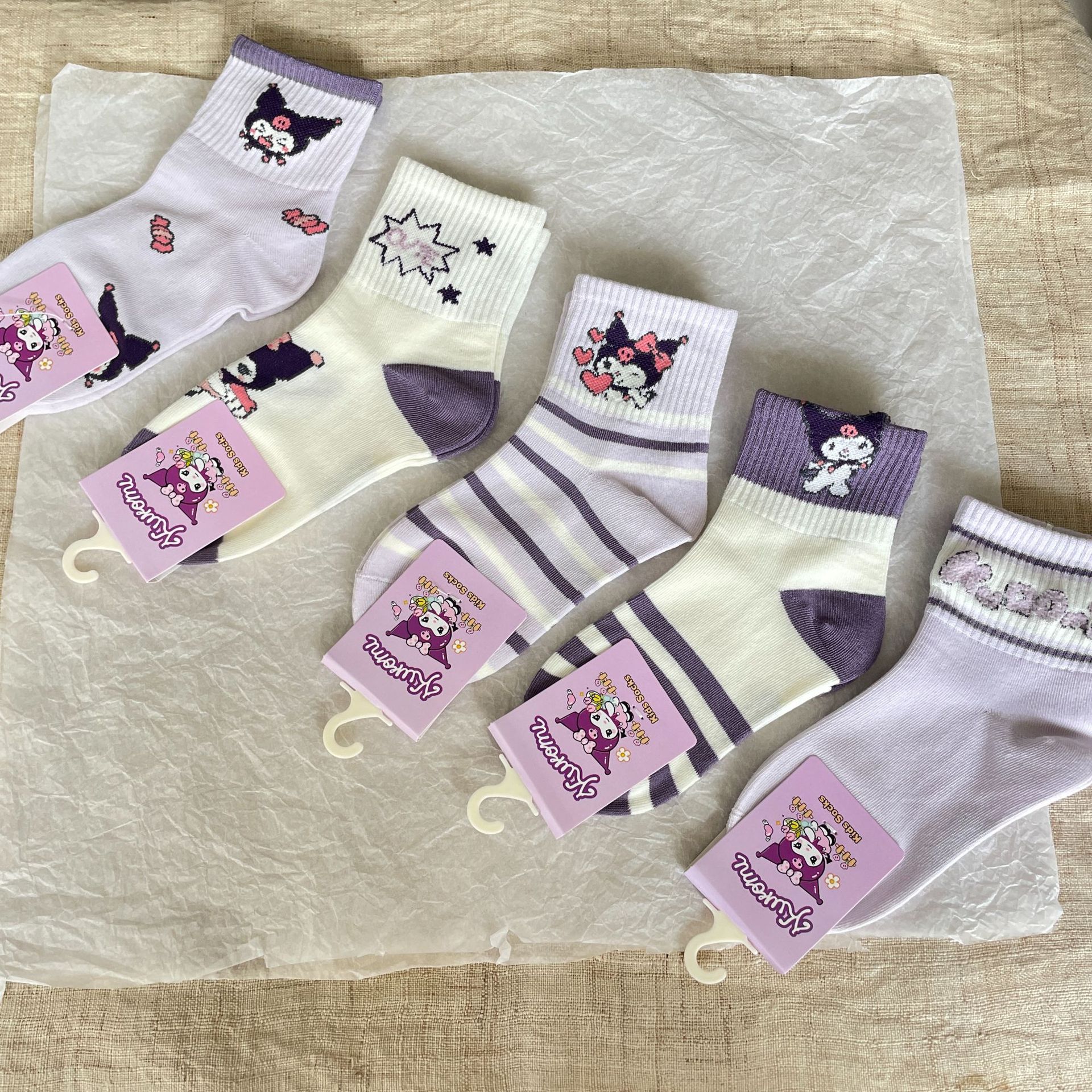 子供靴下レタートレンディな靴下ストライプカレッジスタイル女の子靴下ピンク甘いクールなスタイルスポーツソックス卸売トレンド