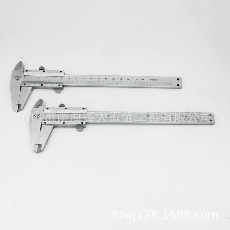 Y牌游标卡尺 四用不带表卡尺 高度深度内外径测量工具0-200mm