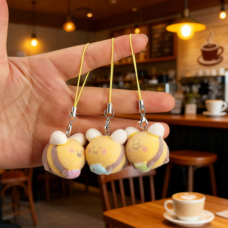 Resin Flocking Stereo Cartoon Large Bee Keychain Mobile Phone Pendant DIY Jewelry Pendant Material Accessories