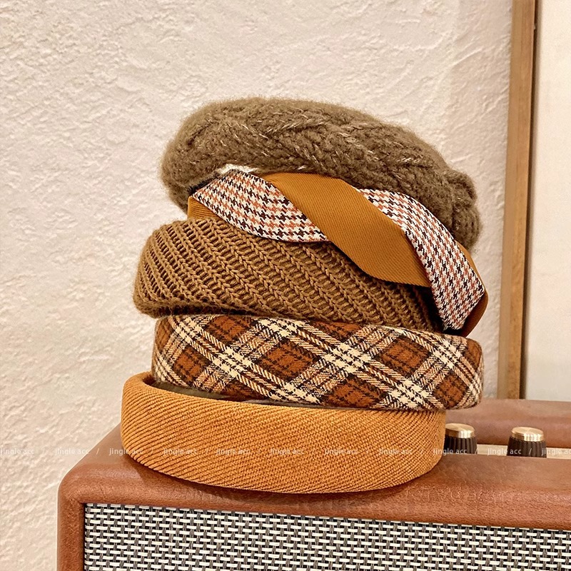 Diadema vintage para mujer 2025, nuevo estilo, corona alta, diadema ancha para otoño e invierno, accesorio versátil antideslizante para el cabello para salir.