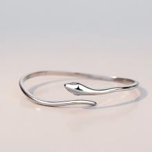 �`��С�����CŮ���溆�s�OӋ�_��С���֭h�p�ݚ��|�߼��аٴ����