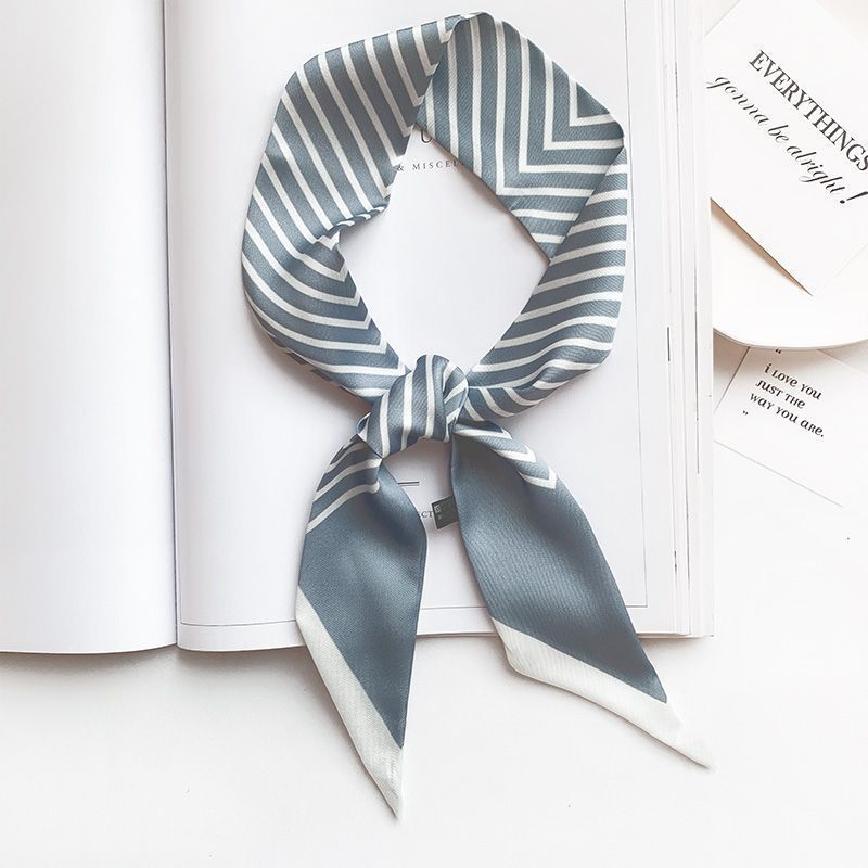 Gris (líneas de sarga)